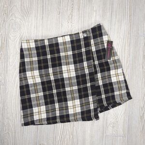 Brand New NB No Boundaries Juniors Flannel Wrap Mini Skirt Tan Black